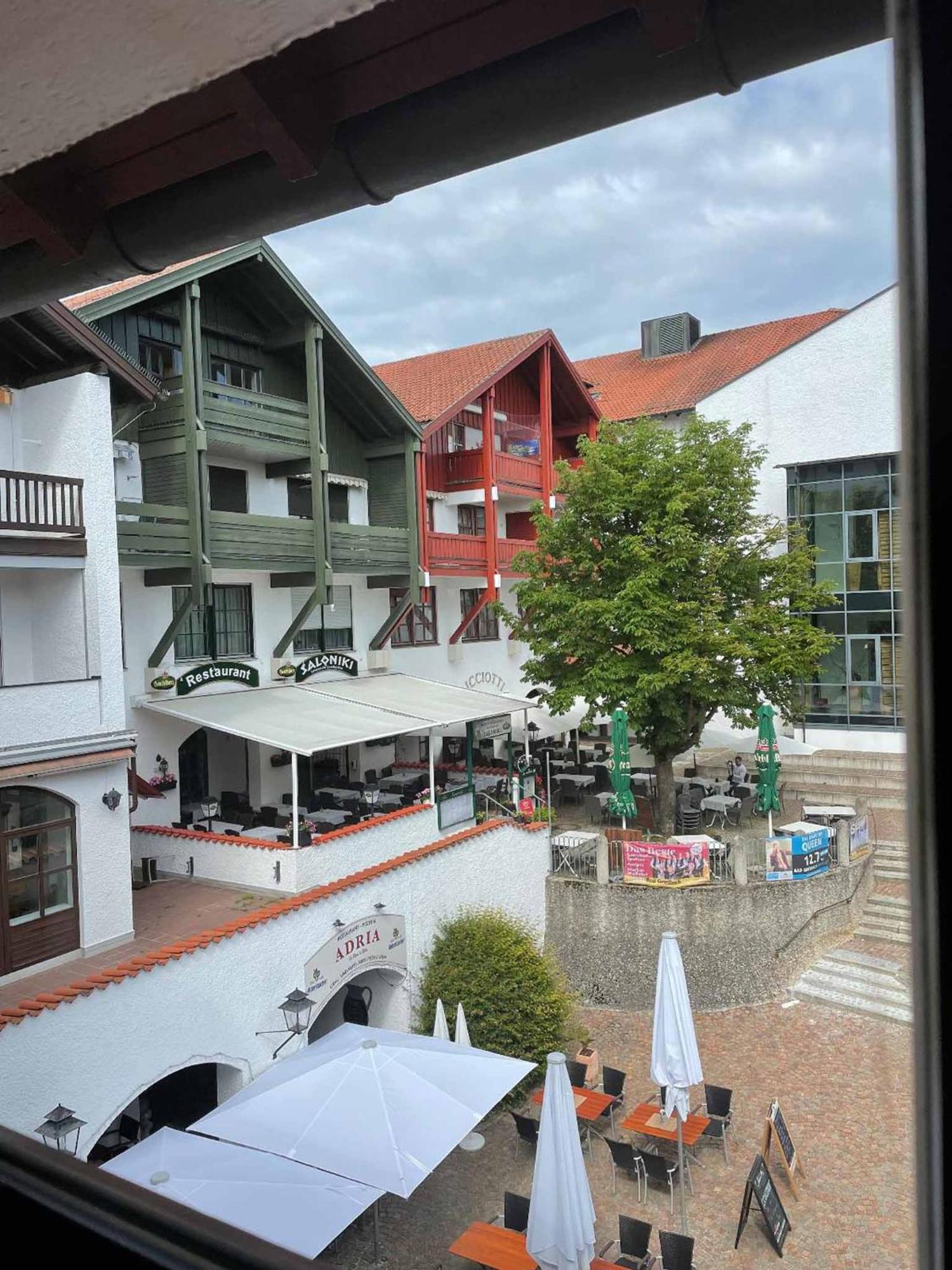 Appartement Am Brunnenplatzl Mit Bademantelzugang Bad Griesbach im Rottal Esterno foto